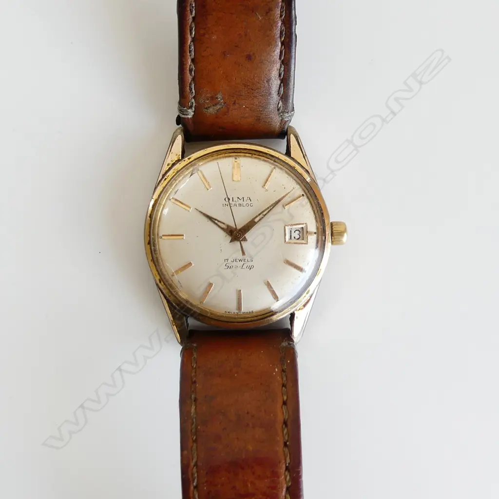 OLMA WRIST WATCH Image 1++