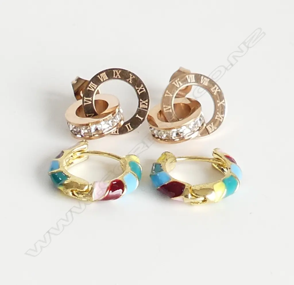 2 PR GOLD PLATED SM HOOP EARRINGS, ENAMEL & DIAMANTE Image 1++