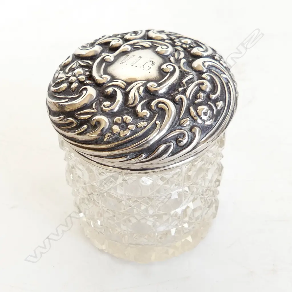 LATE VICORIAN SILVER TOPPED CUT CRYSTAL VANITY JAR H.65mm Image 1++