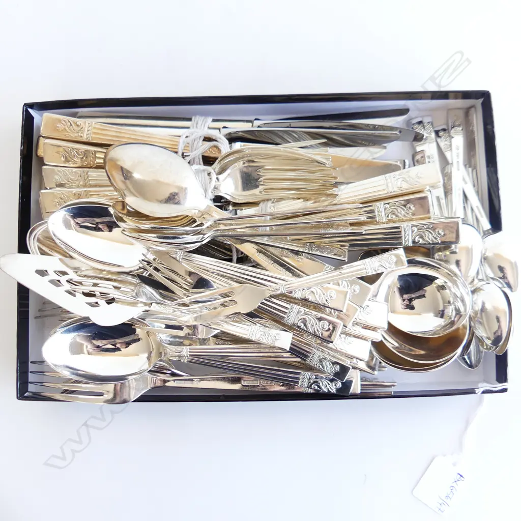 'ANGORA' SILVER PLATE CUTLERY Image 1++