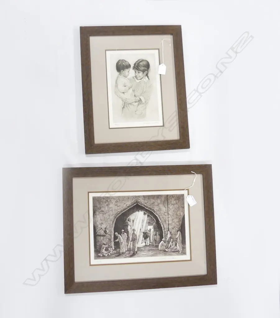 2 DAVID WILLIS PRINTS; NORTH AFRICAN SCENE 40/50 225x320mm, MOTHER & CHILD 26/50 260x175mm Image 1++