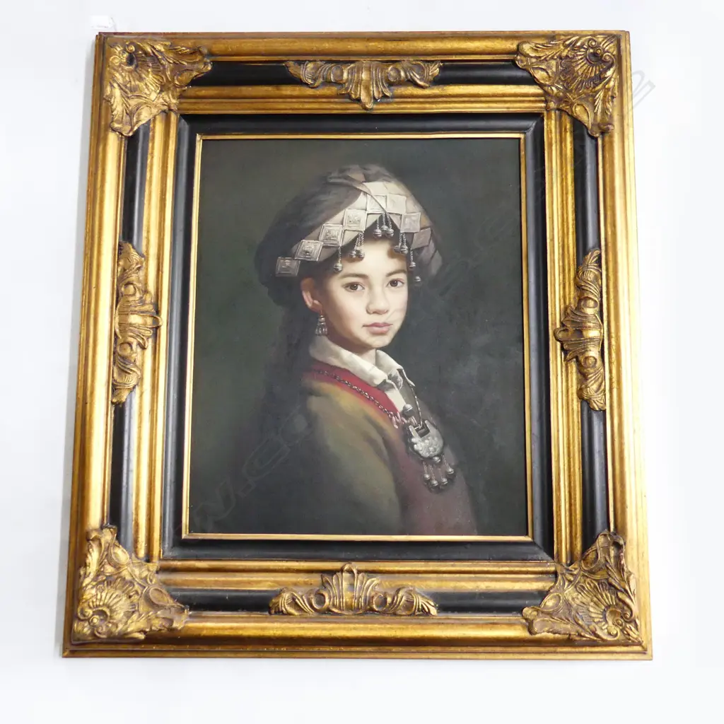 LG UNSIGNED PORTRAIT, WOMAN IN TRADITIONAL DRESS, OIL ON CANVAS 575x475 / 920x820mm overall Image 1++