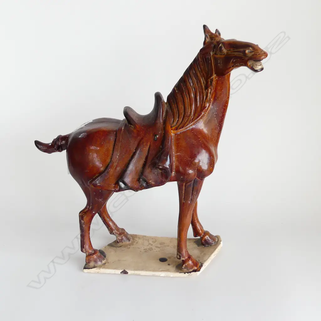 LARGE CHINESE TANG HORSE, DARK BROWN GLAZE, H 46CM,L 42CM,W 18CM Image 1++