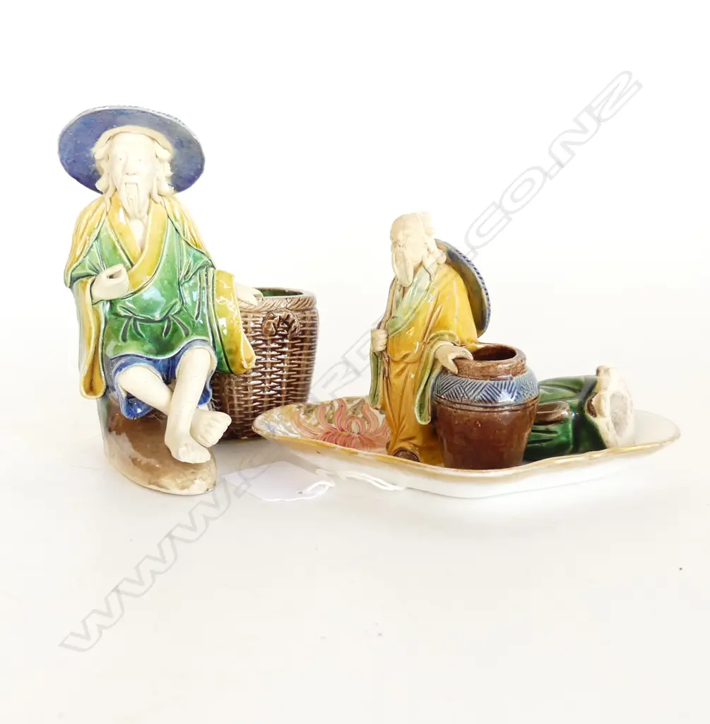 THREE CHINESE 'MUD MEN' AND DOULTON BURSLEM PIN DISH one faulted Image 1++