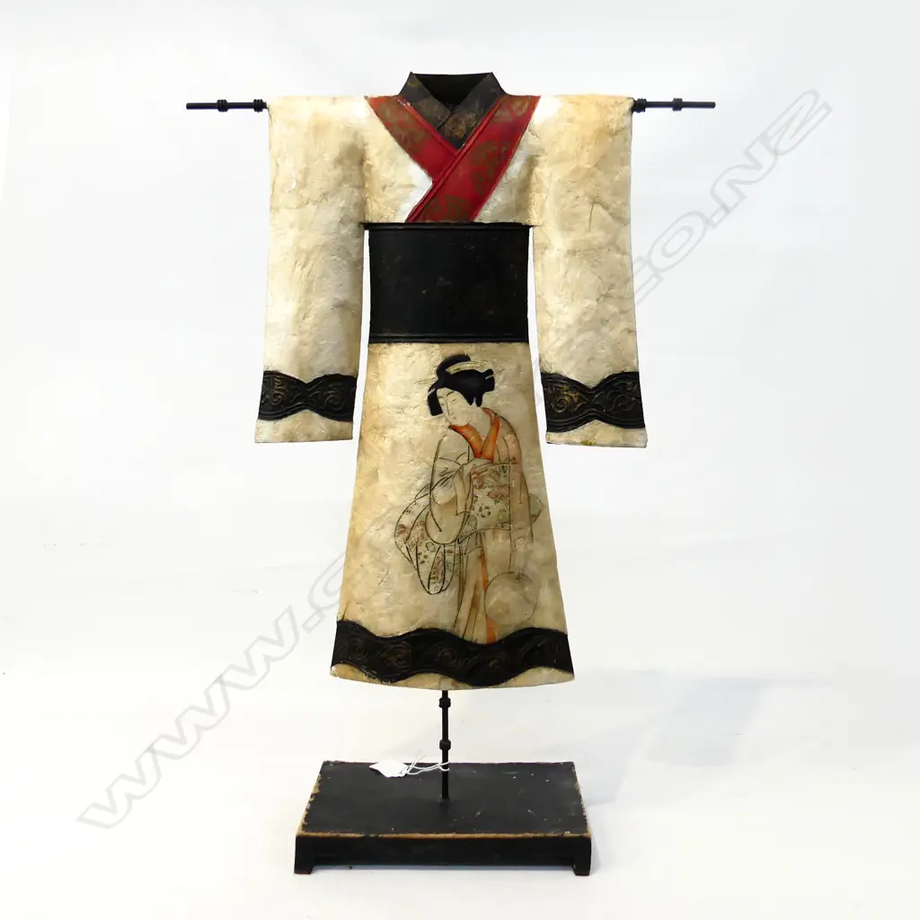 METAL KIMONO DISPLAY H. 610mm Image 1++