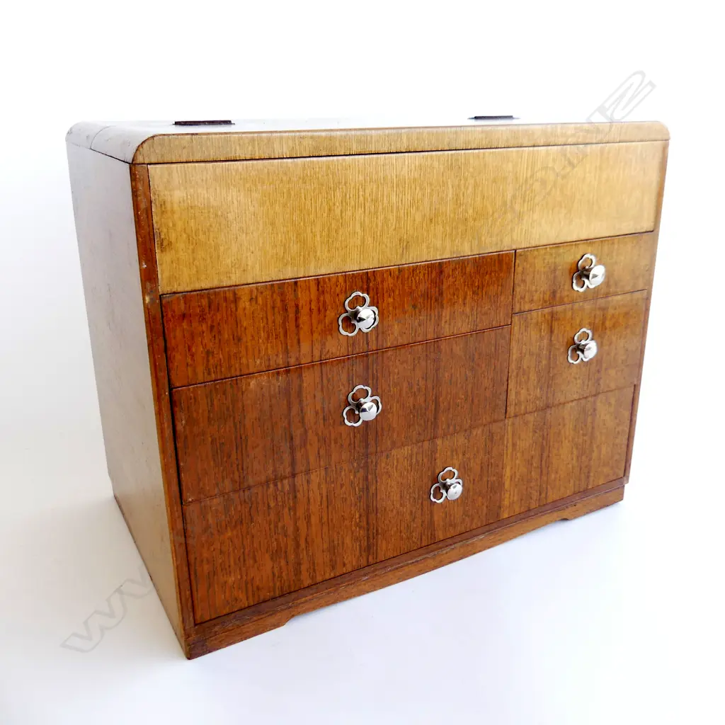 1970’S JAPANESE SEWING BOX  5 drawer lacquer & lift top. H 260mm Image 1++