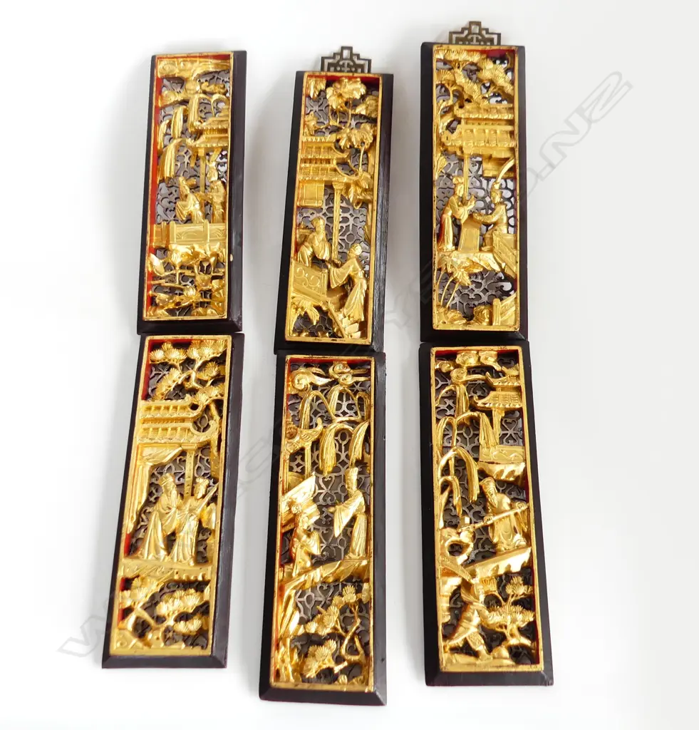 6 CHINESE CARVED WOODEN GILDED TEMPLE PANELS H 300 MM Image 1++