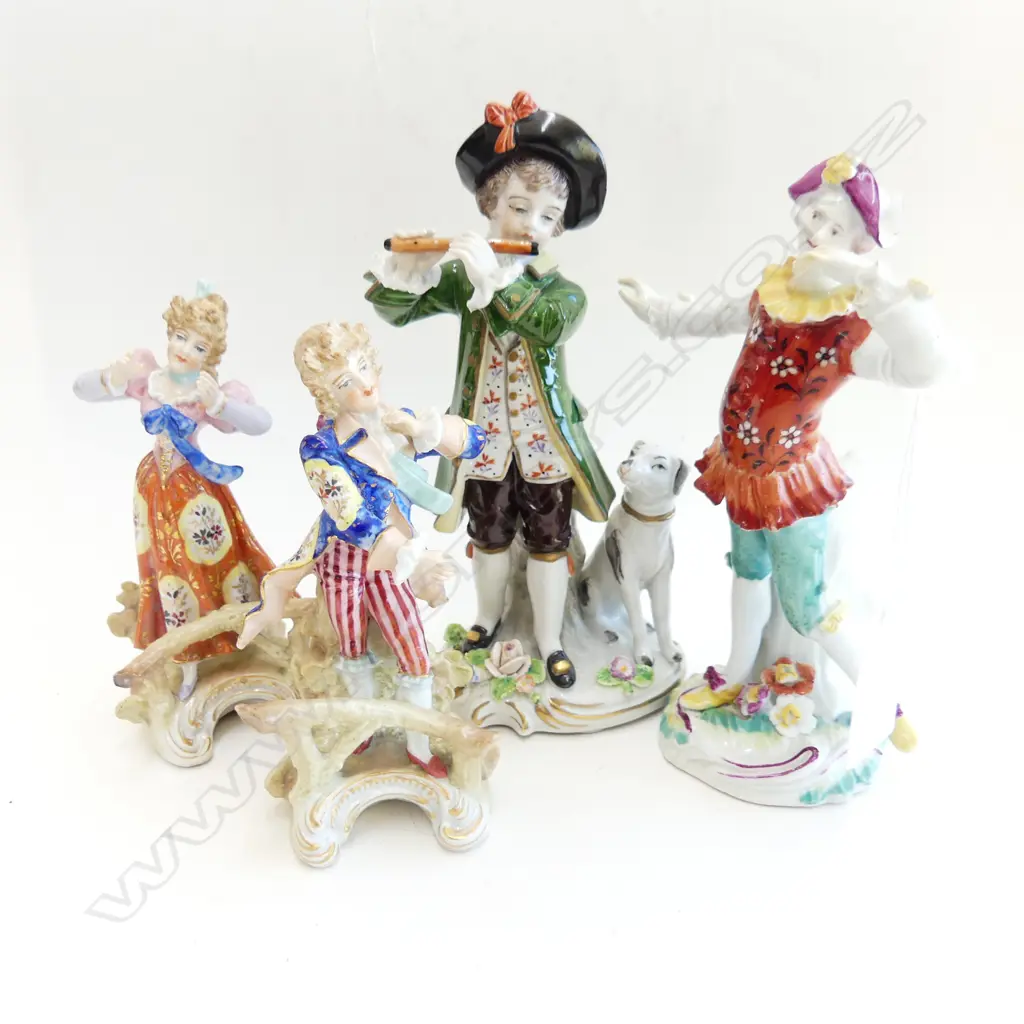 4 ANTIQUE PORCELAIN FIGURES H.170mm... Image 1++