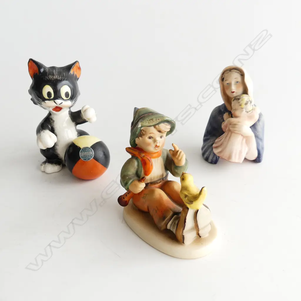3 PCES HUMMEL GOEBEL; BOY & BIRD, DISNEY FIGARO CAT, WOMAN & CHILD H.100mm Image 1++
