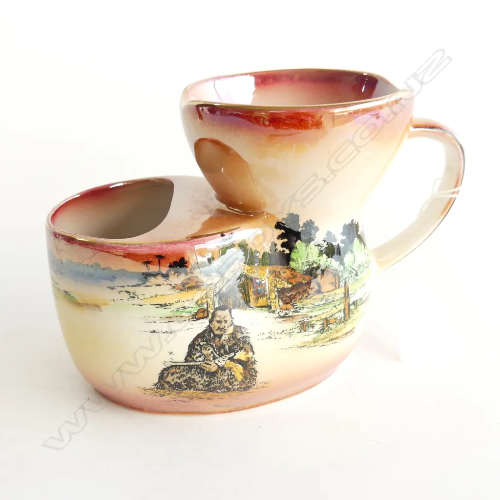 GRIMWADES 'MAORI WARE' SHAVING MUG - MAORI CARVER H.115mm Image 1++