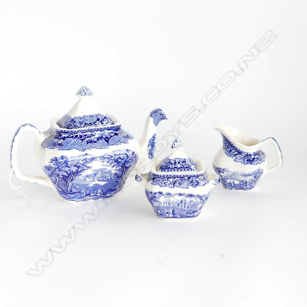 MASONS BLUE AND WHITE TRANSFER WARE TEAPOT ,SUGAR BOWL AND MILK JUG, ENGLISH STATELY HOME SCENE. Image 1++