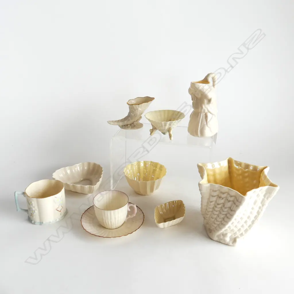 10 PCES BELLEEK GREEN LABEL; C/S, VASE H.110mm, JUG (HAIRLINE), 4 SML DISHES, (1 LENOX) Image 1++