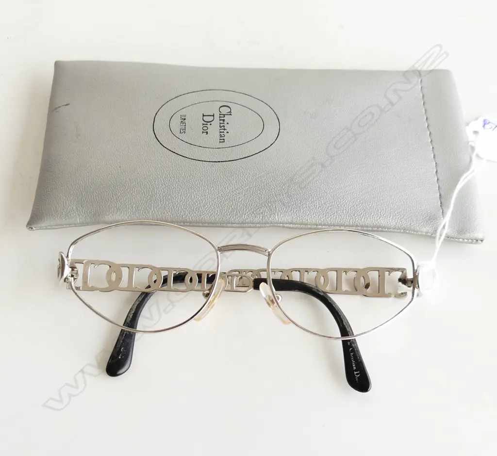 PR CHRISTIAN DIOR GLASSES FRAMES (NO GLASS) & CASE (BREAK TO FRAME) Image 1++