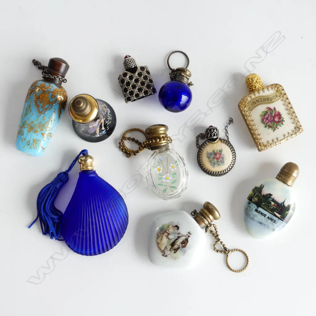 9 ASST VINTAGE MINIATURE SCENT BOTTLES INCL SOUVENIR  Image 1++