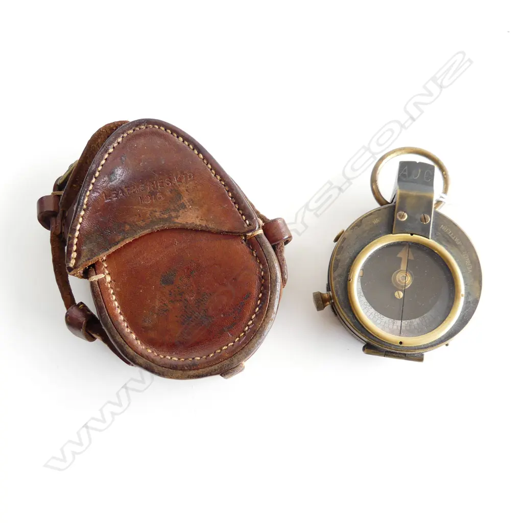 1916 WWI FIELD COMPASS w. MoP RING, LEATHER CASE 55mm dia Image 1++