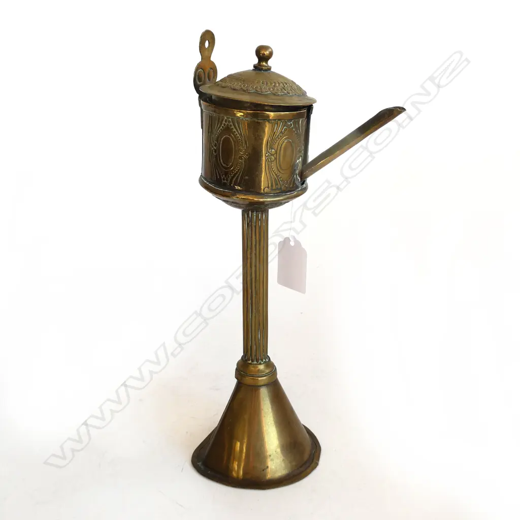 ANTIQUE DUTCH BRASS WHALE OIL LAMP, REPOUSSE FOLK ART, H 260mm\ Image 1++