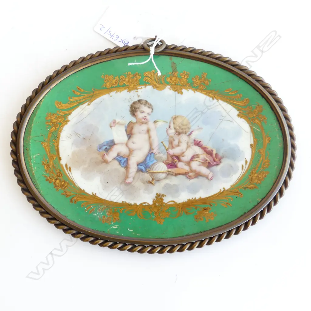 19thC SEVRES STYLE HAND PAINTED OVAL PORCELAIN PLAQUE w. 2 PUTTI 155x210mm scratches Image 1++