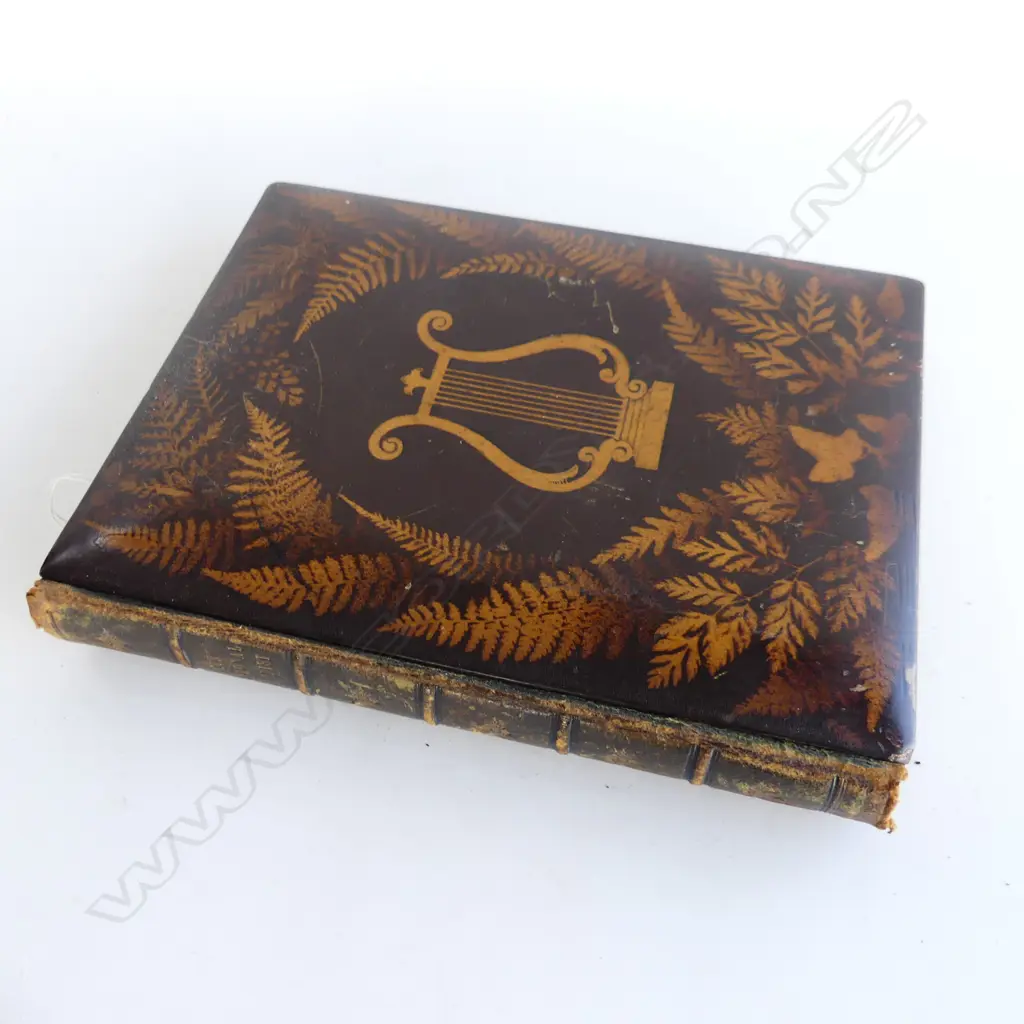 ANTIQUE WOOD & LEATHER BOUND MUSIC BOOK WITH HARP & FERN DECORATION “THE NATIONAL MELODIST” EDINBURGH Image 1++