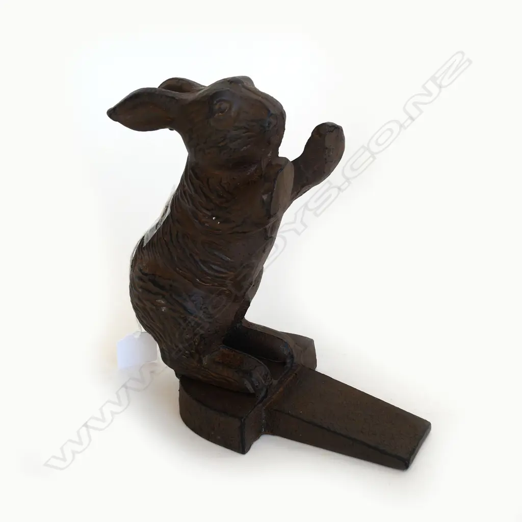 CAST IRON RABBIT DOOR STOP H. 190mm Image 1++