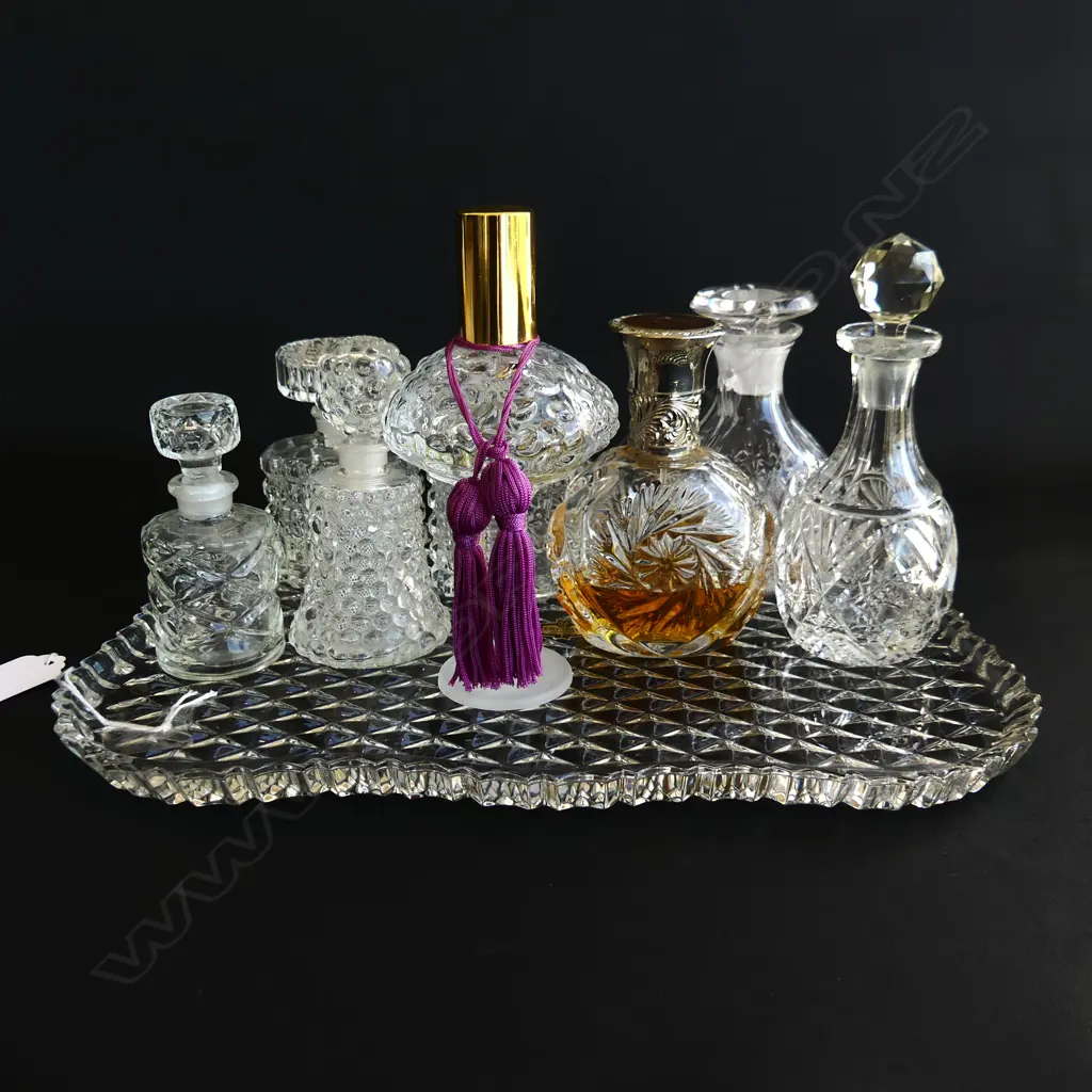 CRYSTAL TRAY (285 X 195mm) & 8 ASST CUT GLASS SCENT BOTTLES Image 1++
