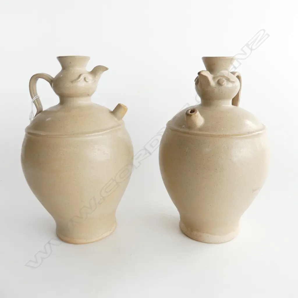 PR FRENCH STONEWARE JUGS, H. 150mm Image 1++