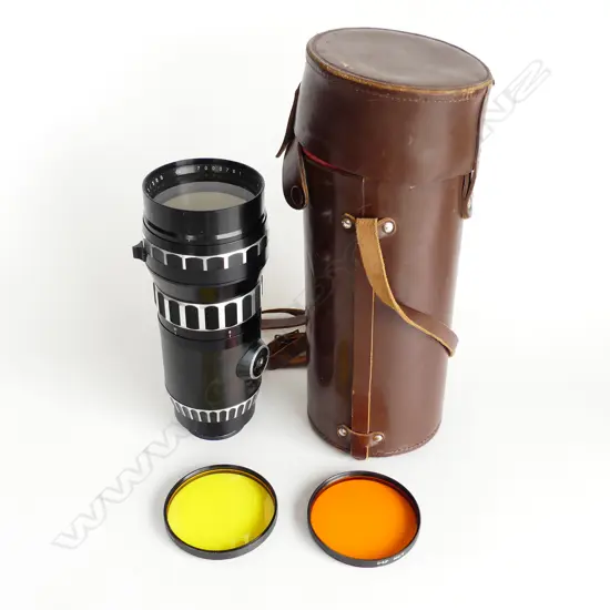 RUSSIAN TAYIR-33 4.5/300 LENS IN ORIG. LEATHER CARRY CASE L.240mm / 90mm dia.