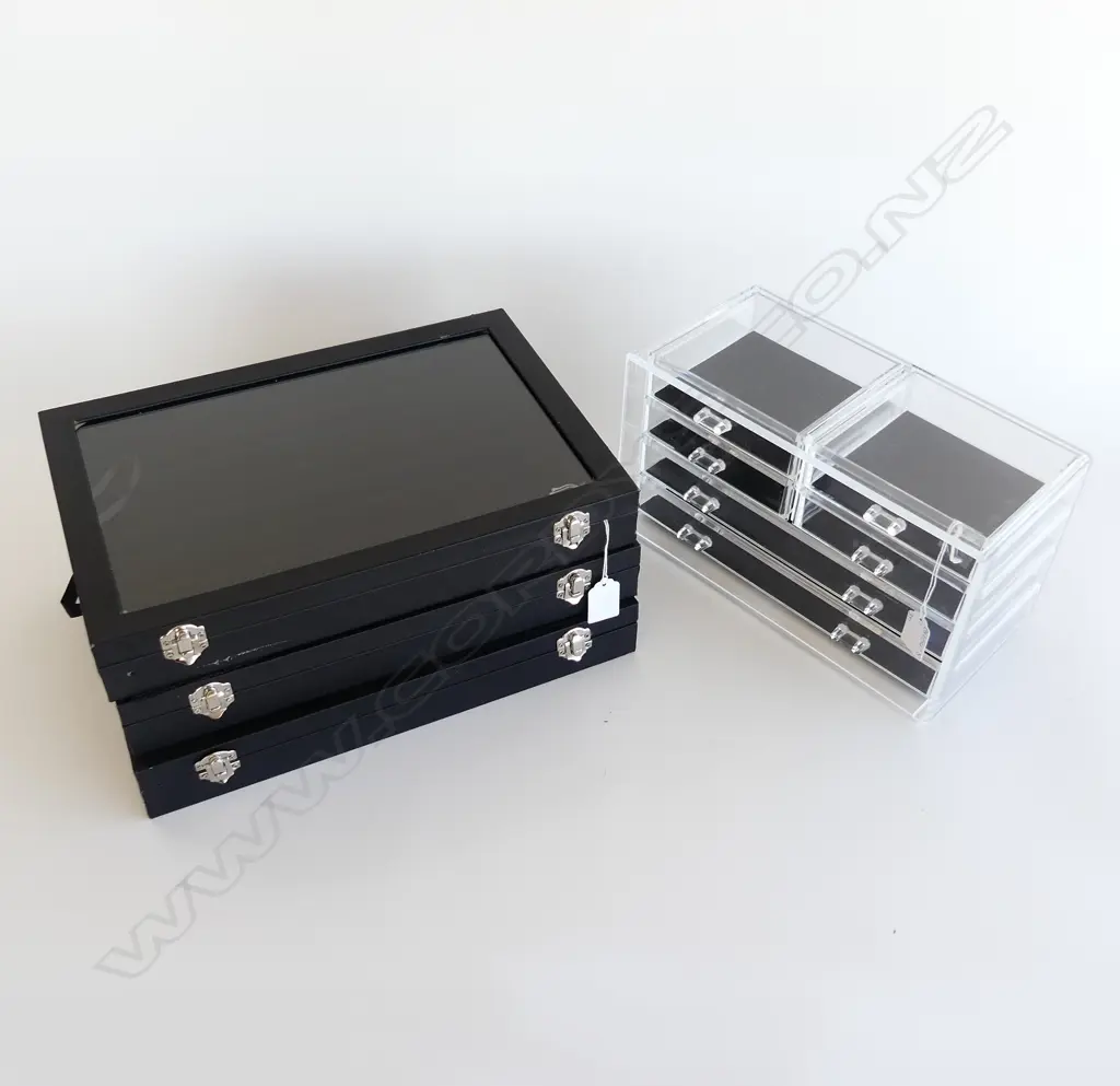 3 BLACK JEWELLERY LIDDED DISPLAY BOXES (240 X 350mm) + 6 DRAWER PERSPEX  DISPLAY OR CRAFT (300 X 155mm) BOX  Image 1++