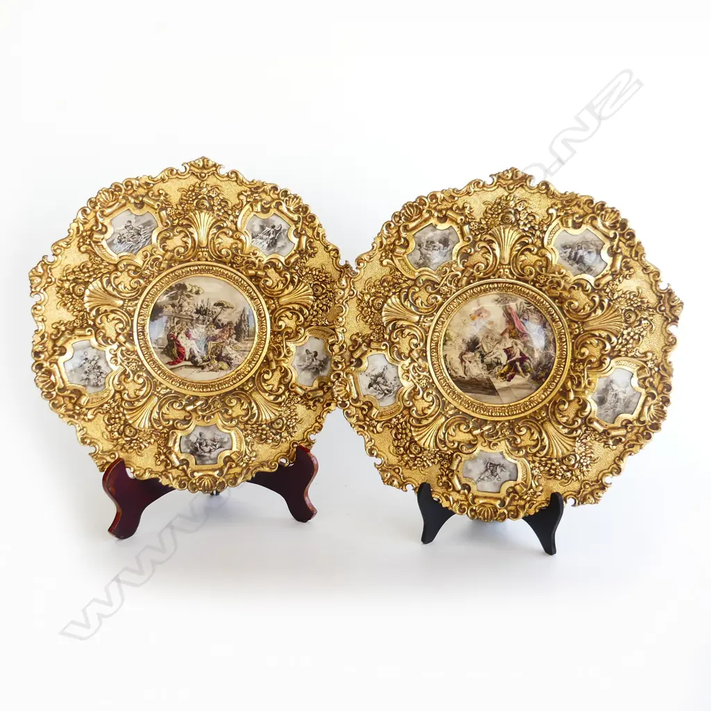 PR LG ITALIAN ROCOCO STYLE GILT METAL WALL PLAQUES 365mm dia Image 1++