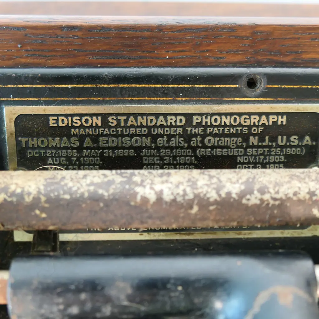 ORIGINAL EARLY 20THC EDISON MODEL 'D' LIDDED PHONOGRAPH Image 1++