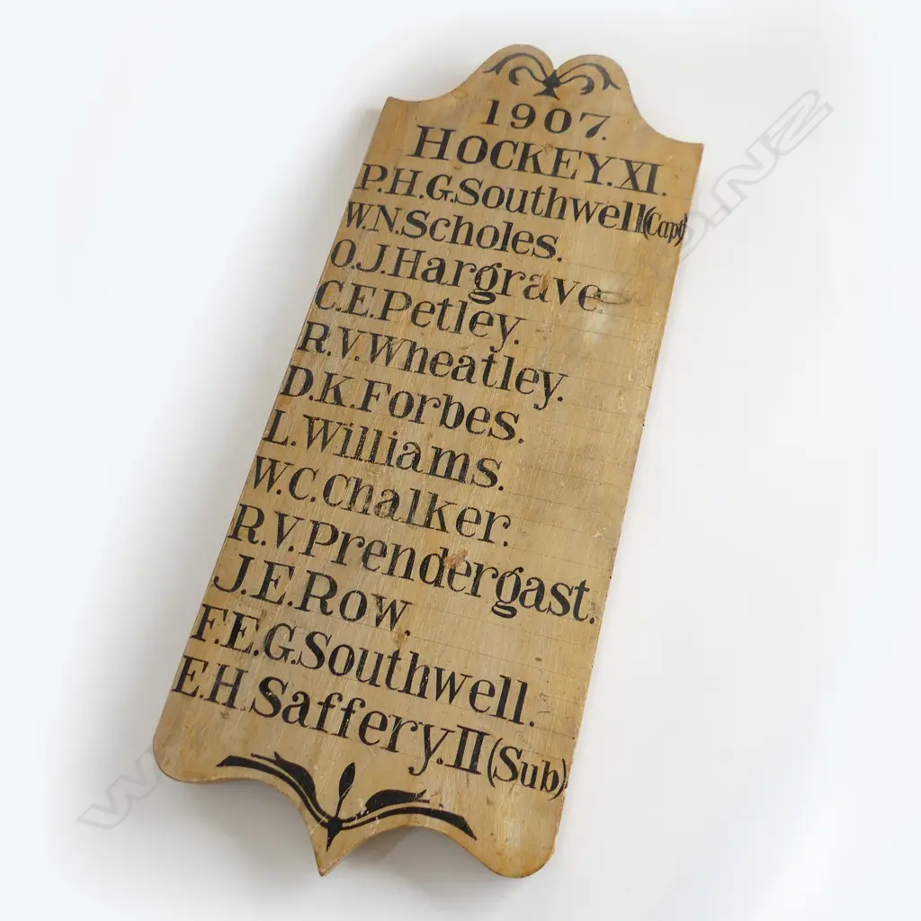 1907 HOCKEY XI SHEILD 655x265mm Image 1++