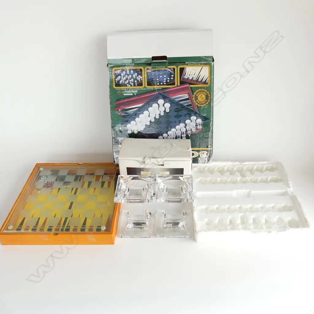 GLASS CHESS / BACKGAMMON SET, BOXED + PR CRYSTAL CANDLE HOLDERS Image 1++