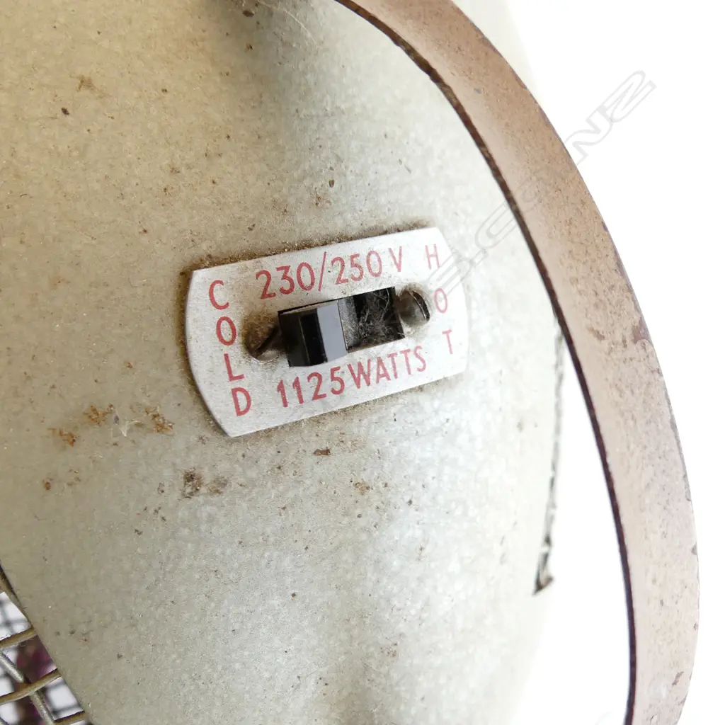 VINTAGE 'WIN-O-SUM' HEAT LAMP H.250mm Image 1++