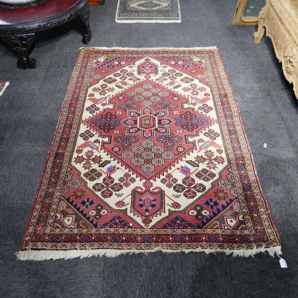 HAND KNOTTED WOOL PILE HAMADAN RUG 1600x1060mm Image 1++