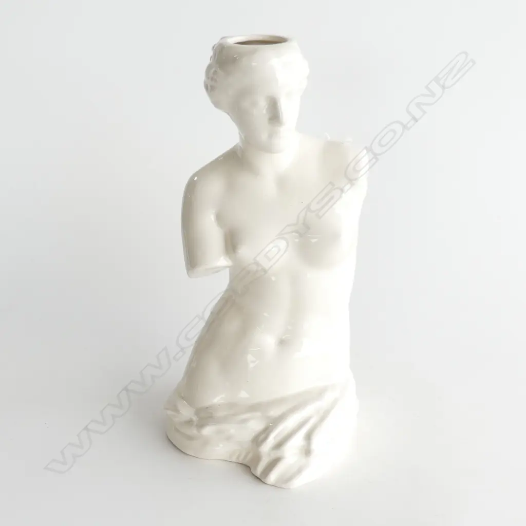 LG DOIY VENUS VASE, H. 310MM Image 1++