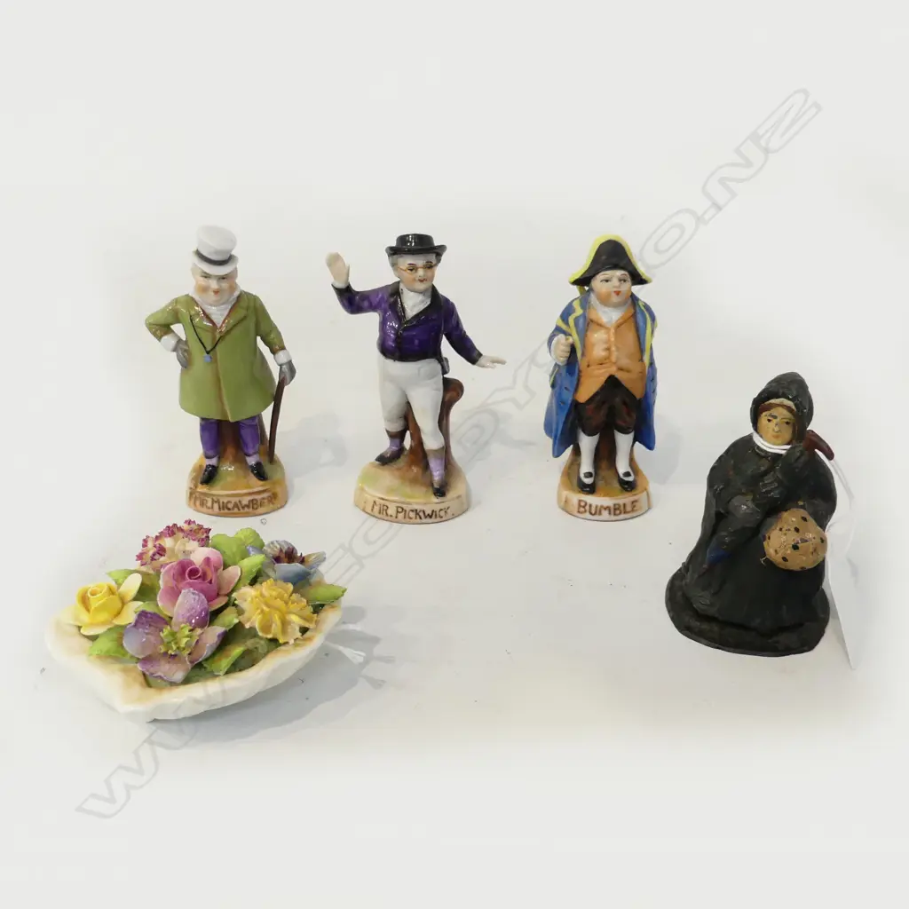 ROYAL DOULTON SHELL DISH WITH PORCELAIN PLOWERS (L 80mm) & 4 VINTAGE CHARLES DICKENS FIGURES inc METAL SAIRY GAMP (h75mm Image 1++