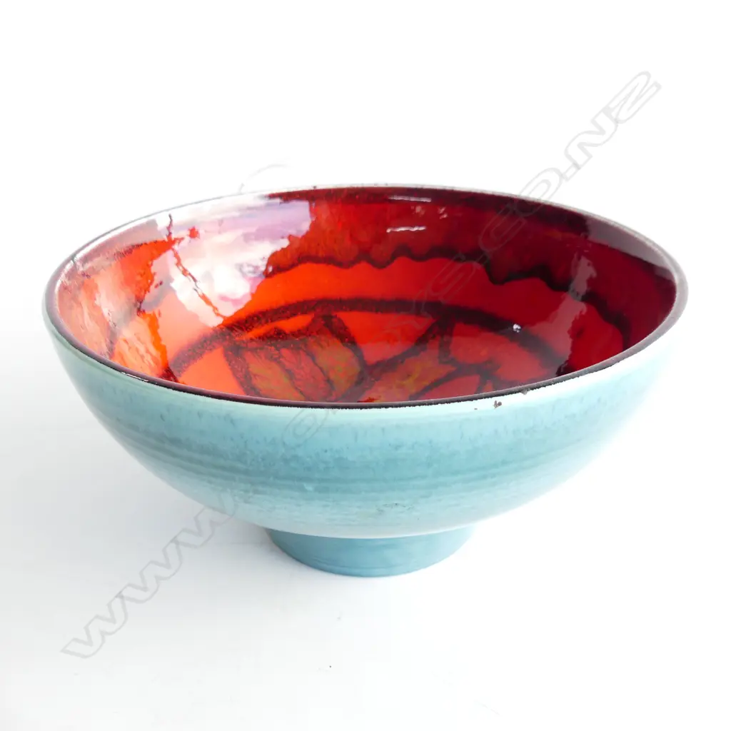 POOLE DELPHIS FOOTED BOWL 180mm dia Image 1++