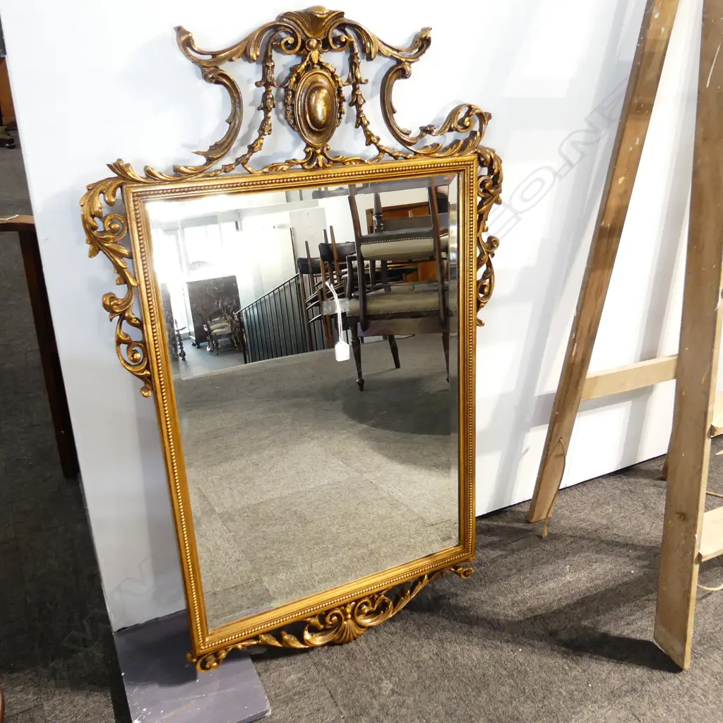 LG MIRROR ORNATE FRAME 1240x790mm losses Image 1++