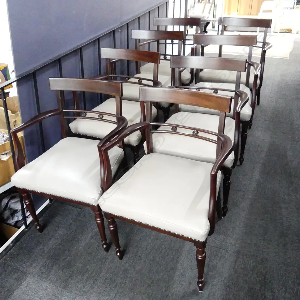 8 MAHOGANY CARVER DINING CHAIRS w. LEATHER SEATS Image 1++