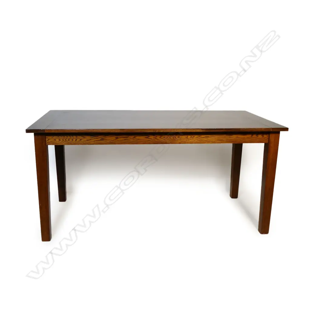 An oak French provincial style dining table, Image 1++