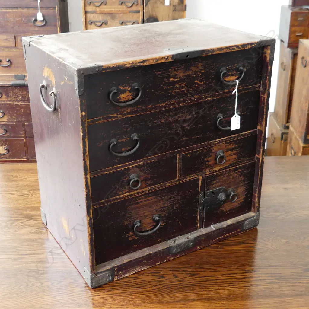 OLD JAPANESE small TANSU COLLECTORS/BEDSIDE CABINET 6 drawer orig. dark stain H.485mm. Image 1++