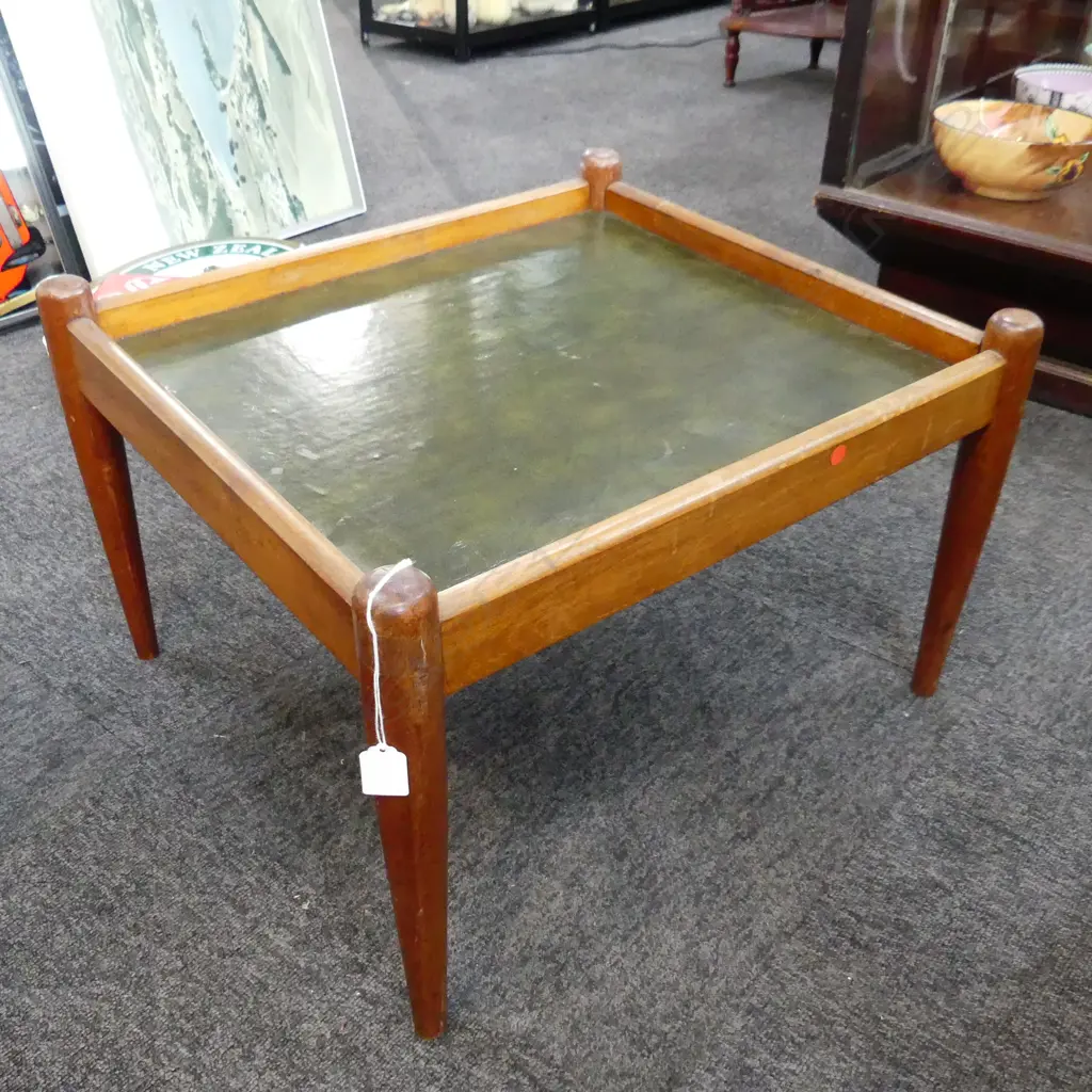 RETRO / MID CENTURY SIDE TABLE 510x560x360mm Image 1++