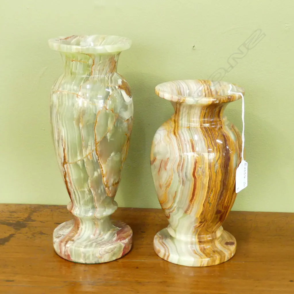 2 ONYX VASES H190 / 250MM Image 1++