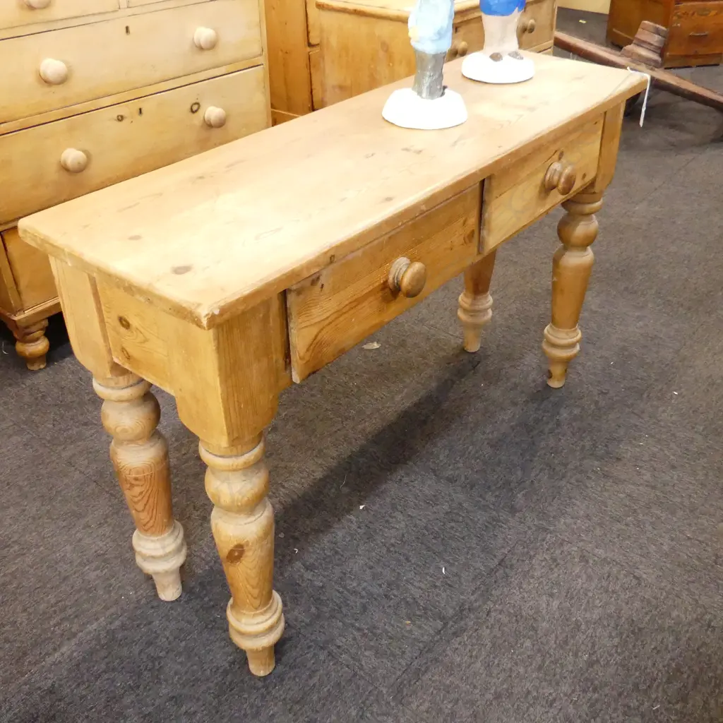 PINE HALL TABLE 1220x375x790mm Image 1++