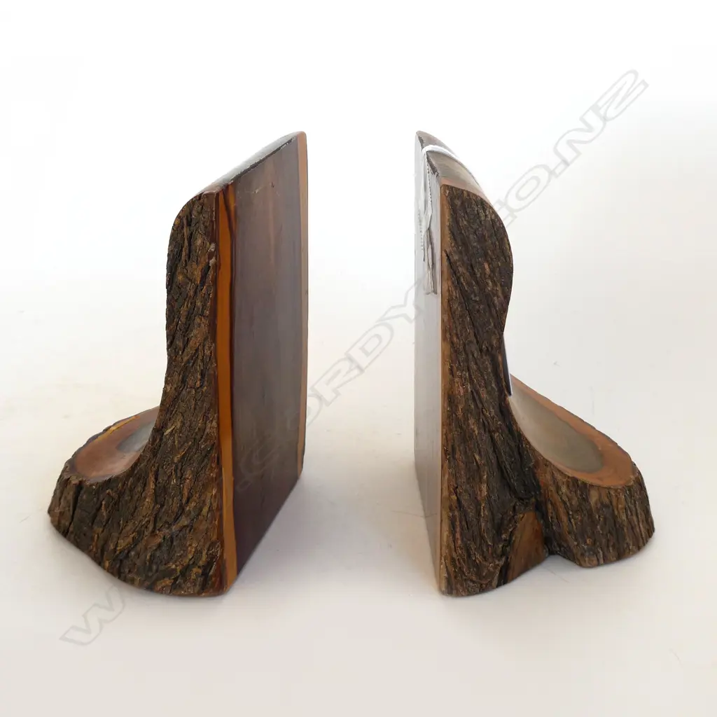 PR AUSTRALIAN DESERT ACACIA WOOD BOOKENDS, IMPRESSED 47 Image 1++