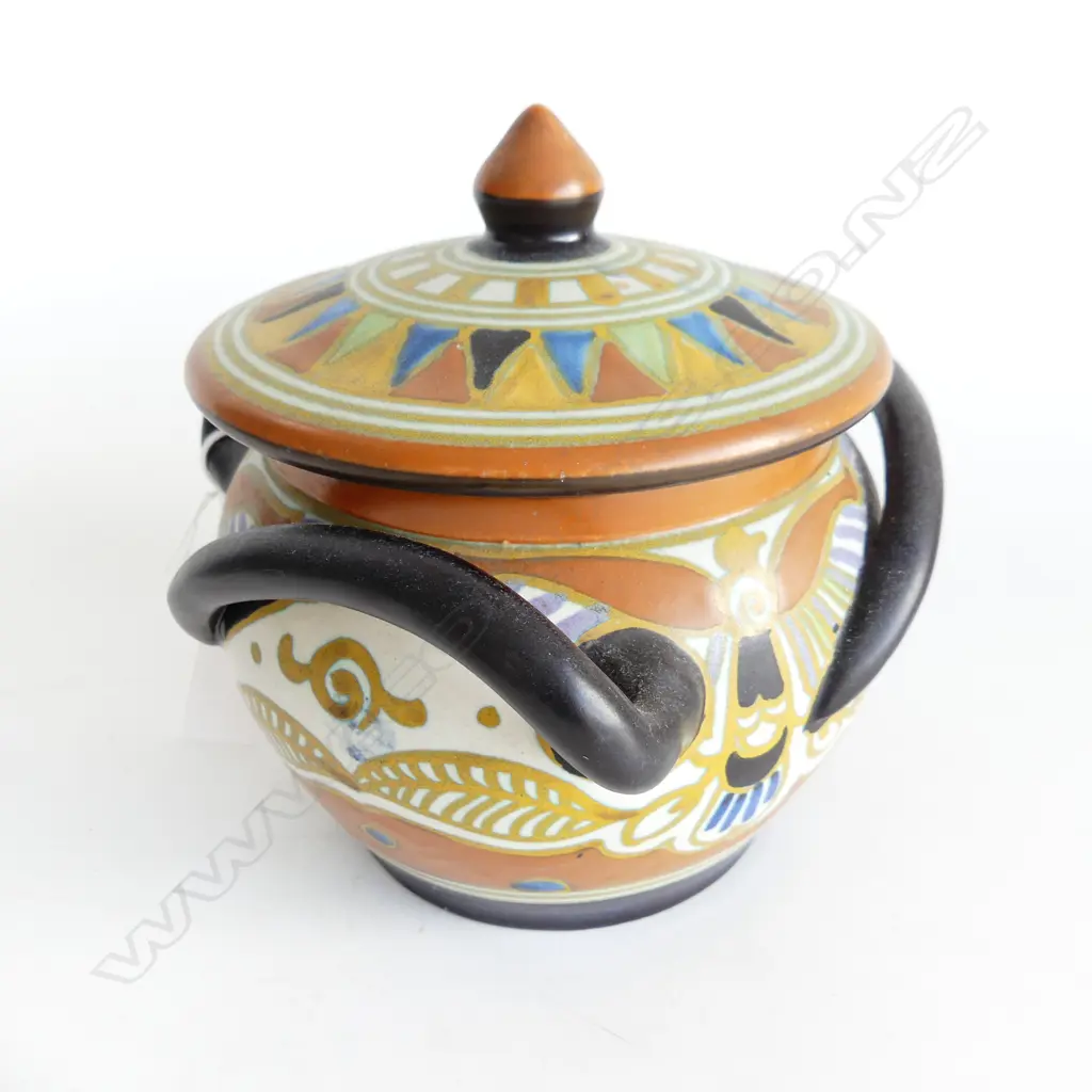 GOUDA TRI-HANDLED LIDDED CONTAINER H.165mm Image 1++