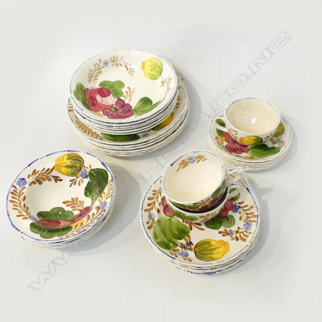 PART BELLE FIORE DINNER SET DINNER , LUNCHEON PLATES ETC. Image 1++