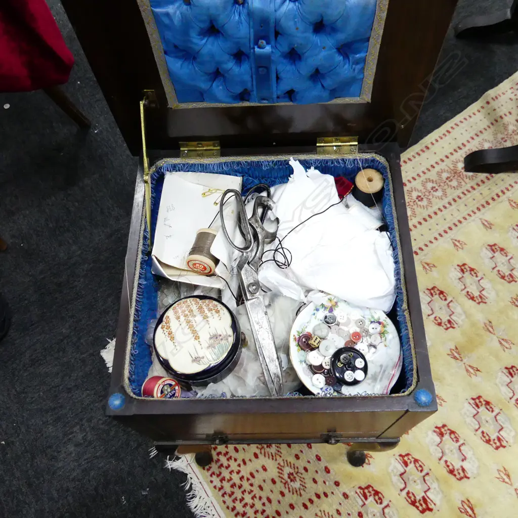 SEWING TABLE & CONTENTS; BUTTONS ETC Image 1++