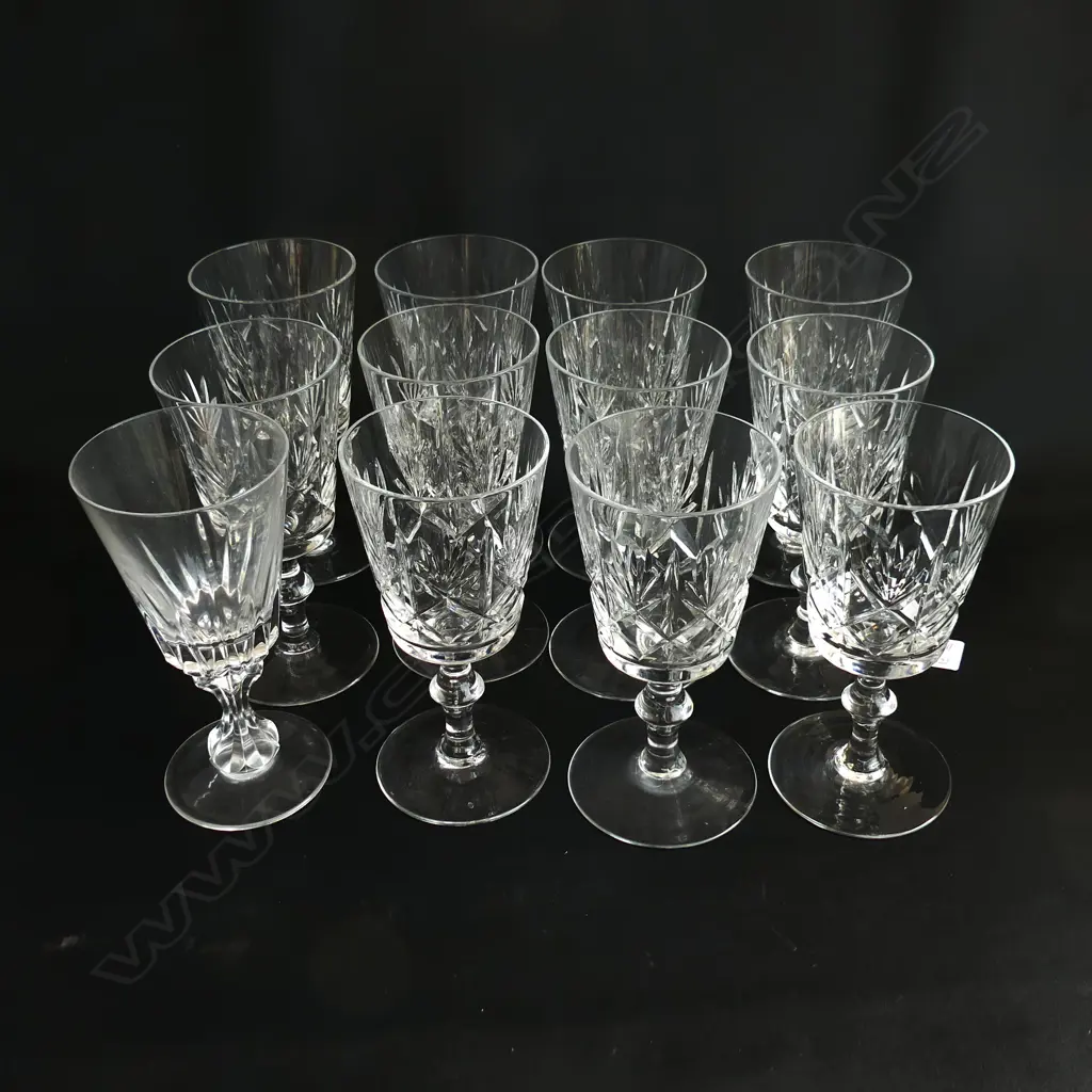 12 CUT CRYSTAL STEMMED WINE GLASSES H 170 MM ONE UNMATCHED Image 1++