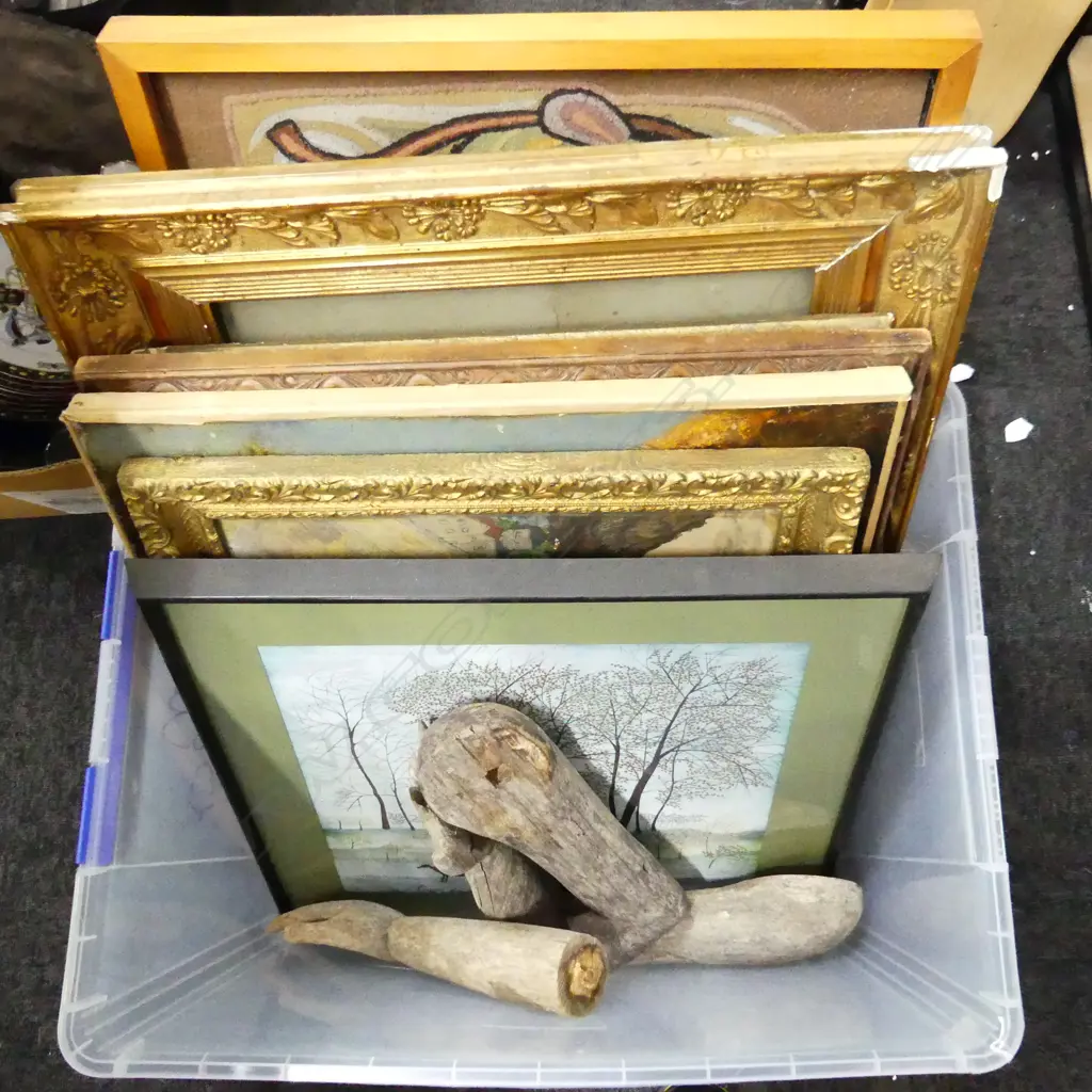 BOX LOT ASST. ARTWORKS / FRAMES Image 1++