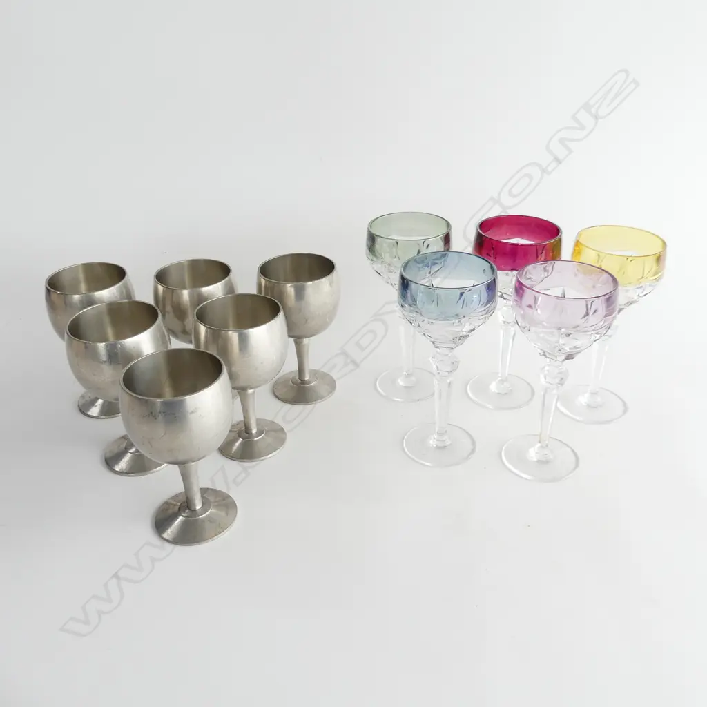 BOX LOT 6 PEWTER GOBLETS, 5 COLOURED WINE GLASSES Image 1++
